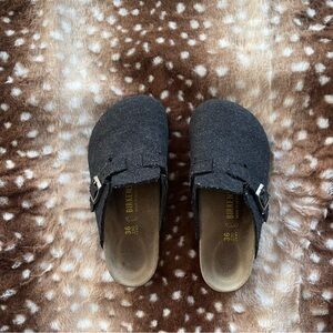 Dark grey felted Birkenstocks